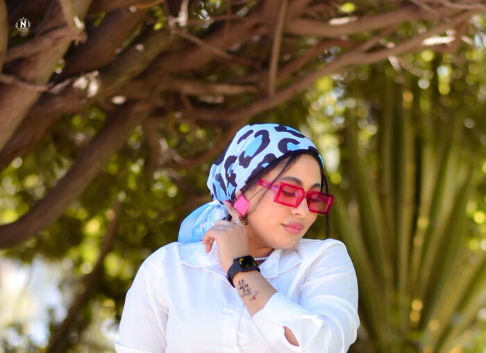 ⁦اسكارف جاكوار ازرق⁩ - الصورة ⁦2⁩